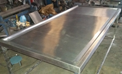 Stainless steel cleaning table in Coimbatore